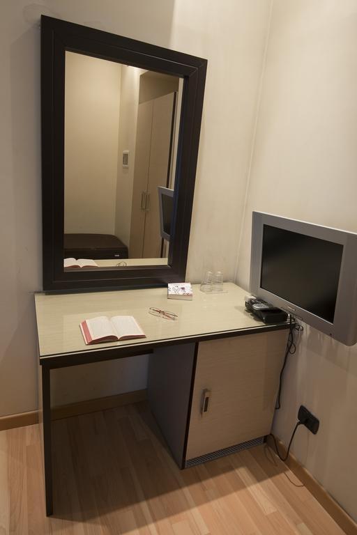 My Rooms Roma Phòng bức ảnh